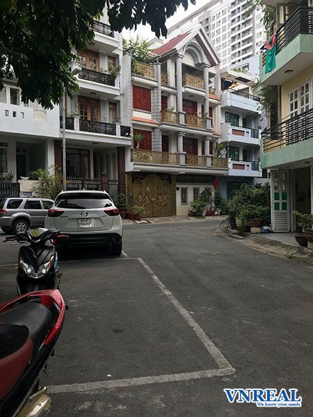 ban nha hxh ho van hue p9 phu nhuan 4x25m 3 lau  8 8 ty