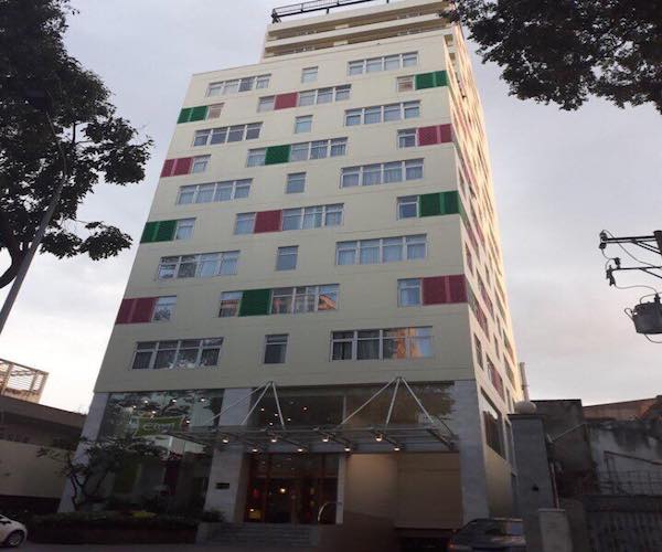 ban nha mat tien cmt8 p 10  q 3 dt 6 4mx21 5m gia 320tr m2