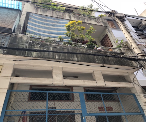 ban nha hem thong rat dep duong de tham cau ong lanh q 1 3 7x11 9m 3 lau 10 ty