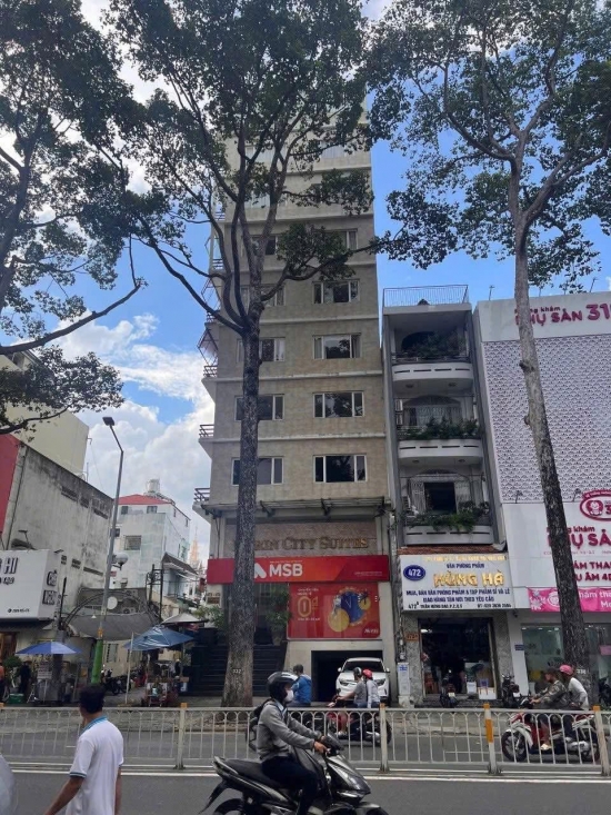 b  n t  a nh ? ngay m  ?t ti ? n tr  ?n h ?ng      o qu  ?n 5 th ?nh ph ?? h ?? ch ? minh  di ??n t ?ch 9mx23m 11t  ?ng gi   250 t ?? 