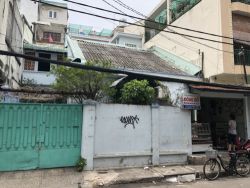 ban nha mt  duong dinh cong trang p  tan dinh q1 10m x 20m 1t 1l   gia 60 ty