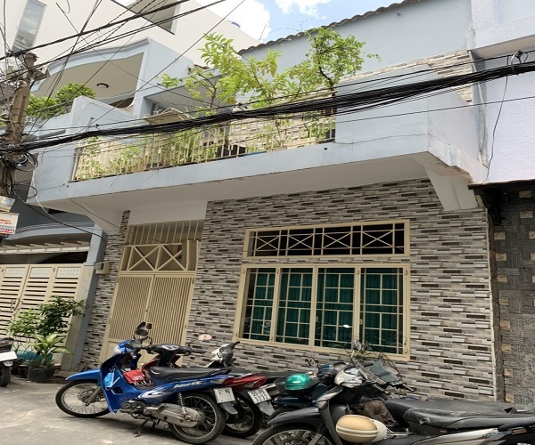 ban nha mat tien ngo thoi nhiem 54x11m 1 lau gia 10 ty