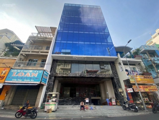 ban toa nha mat tien nguyen huu cau p  tan dinh quan 1