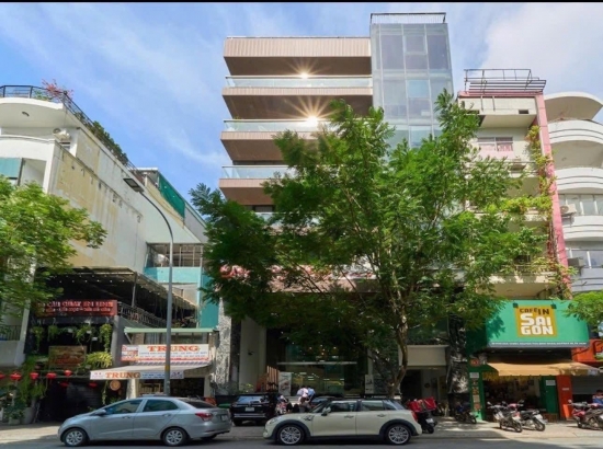 ban toa nha mat tien pho duc chinh p  ben thanh quan 1