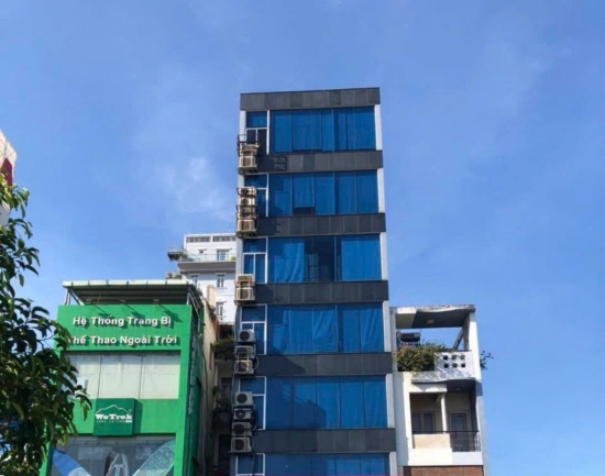 ban toa nha mat tien hoang van thu phuong 8 quan phu nhuan