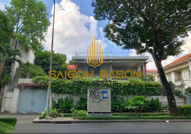 ban biet thu truong dinh phuong xuan hoa quan 3