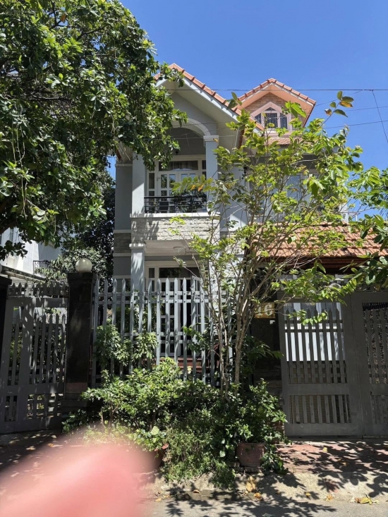 ban biet thu duong 19a khu pho 5 phuong an phu quan 2