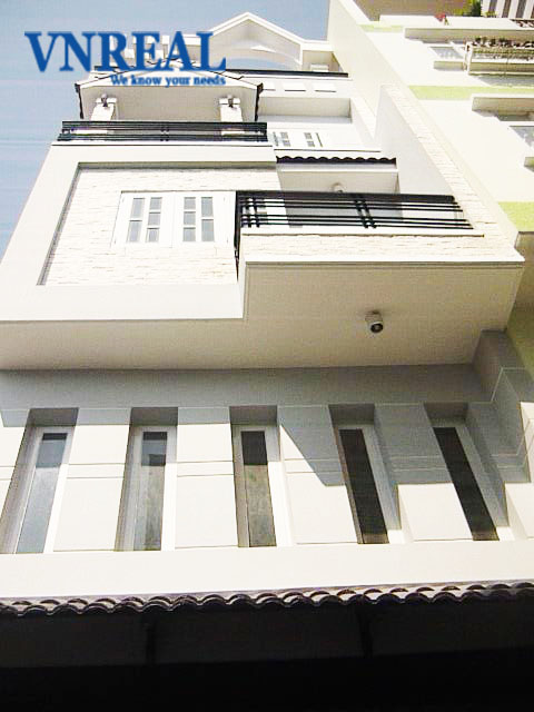 ban nha binh thanh cuc re hem rong no trang long dt  45 x 116