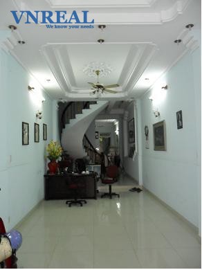 ban nha mat tien duong 60 p14 go vap 4x14 no hau 7m