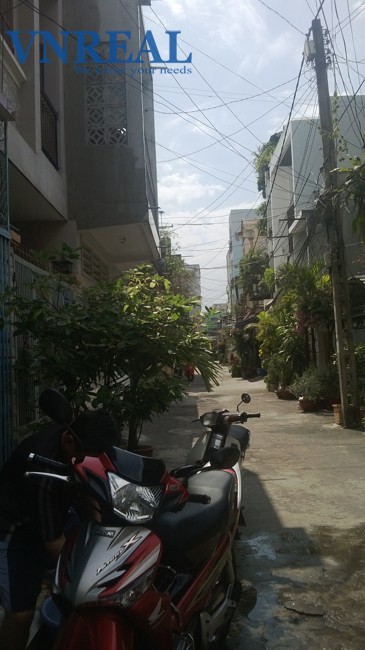 ban nha hem xe hoi duong so 20 phuong 5 quan go vap 4x14