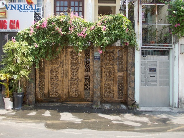 ban nha quan 1hem xe hoi duong nguyen trai p  nguyen cu trinh 4 2x25m