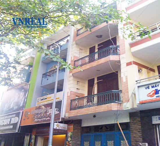 ban nha quan phu nhuan mat tien khu phan xich long dt 4x20m