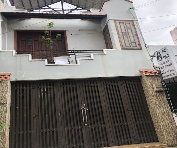 ban nha hxh dep ly thuong kiet p 8 q  tan binh  dt 4 4x19 no hau 8m gia 10 6ty