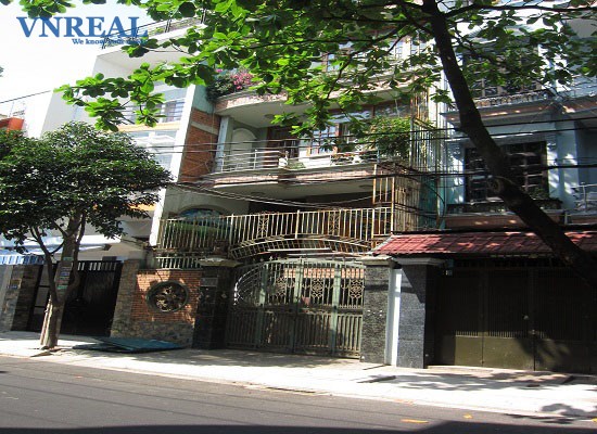 ban nha quan tan binh phuong 13 mat tien duong nhat chi mai dien tich   55 x 19 m