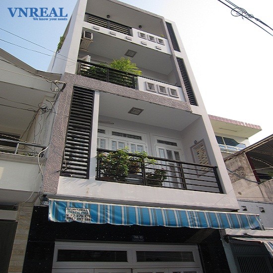 ban nha quan tan binh phuong 9 hem 16m duong lac long quan dien tich   4 x 13 m