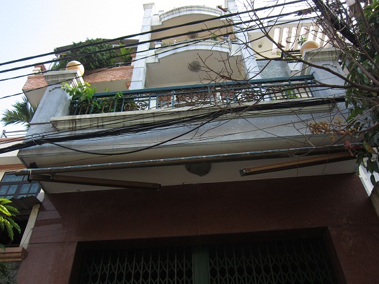 ban nha quan tan binh phuong 13 mat tien duong van chung dien tich   42 x 24 m