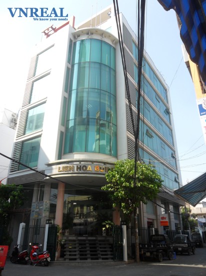 ban nha quan 3 phuong 10 duong cach mang thang 8  dt 7x18m 1 tret 4 lau