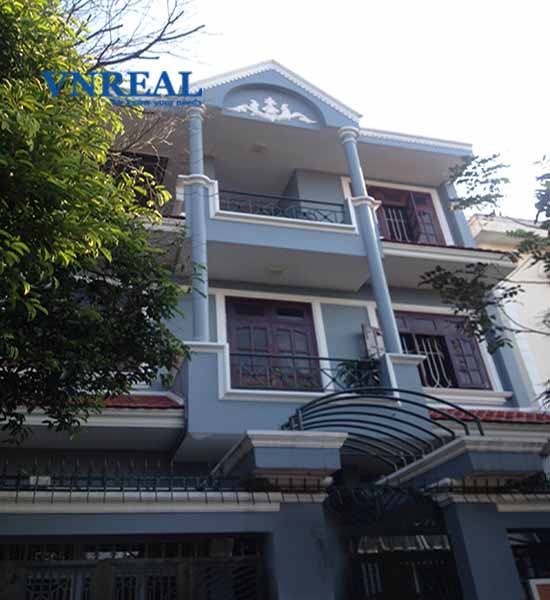 ban villa quan phu nhuan mat tien khu phan xich long dt 82x16m