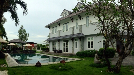 ban villa biet thu cuc dep tai quan 2 880m2 gia 185 ty