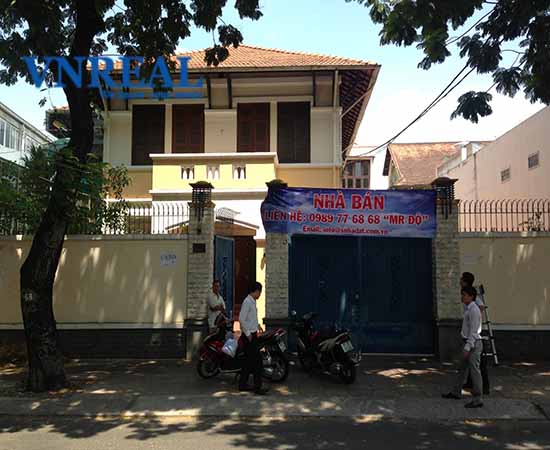 ban biet thu mat tien tu xuong quan 3 dien tich 517m2