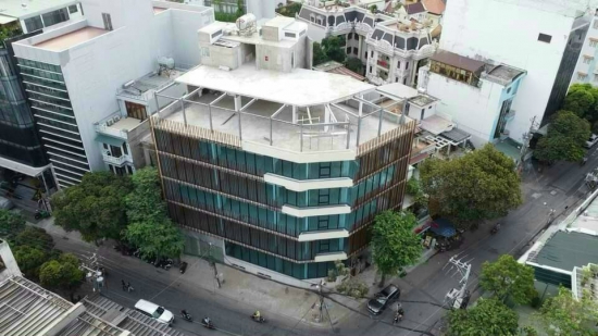 ban toa nha goc 2 mat tien duong cuu long va lam son tan binh 20x23m 1 ham 7 tang 2500m2  gia 226 ty 